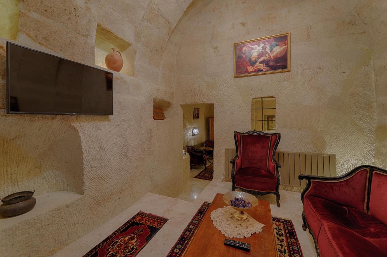 Hotel House 1938 Special Cave Ortahisar