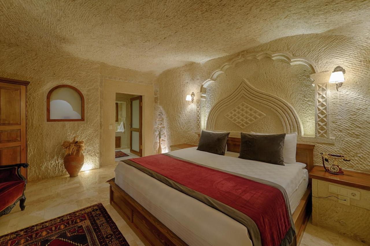 House 1938 Special Cave Hotel
