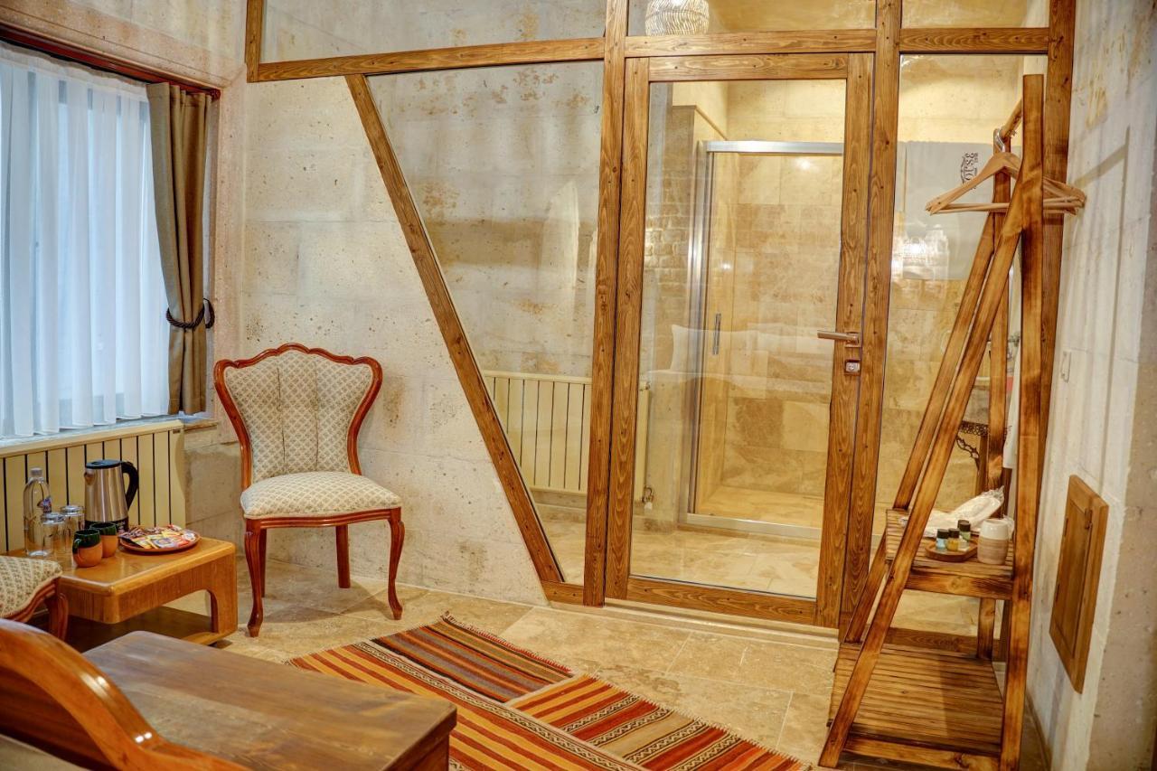 Hotel House 1938 Special Cave