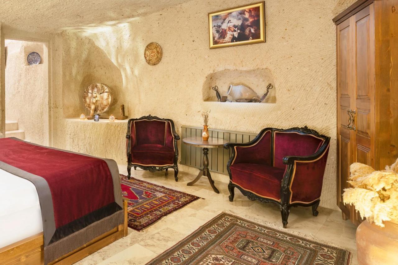 Hotel House 1938 Special Cave